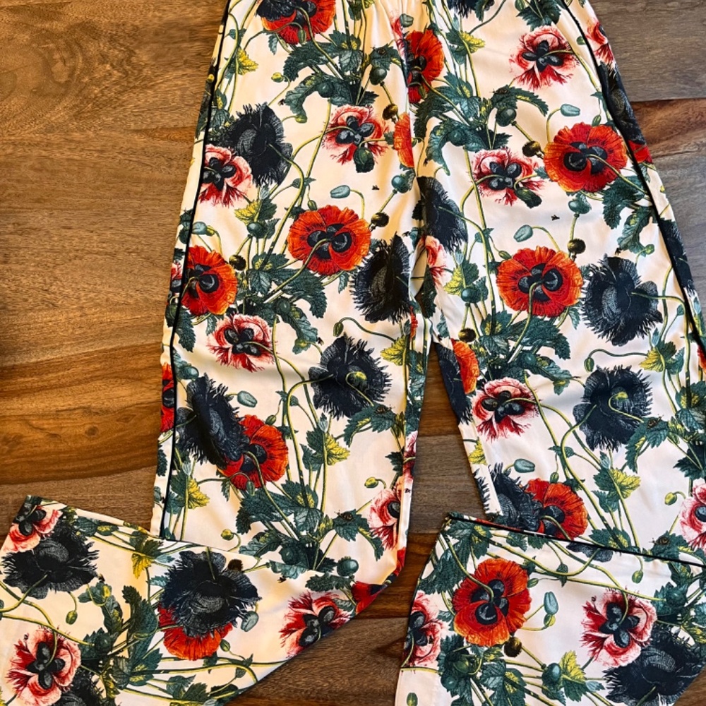 H&M Poppy Floral Print Trouser Pant, size 4.
